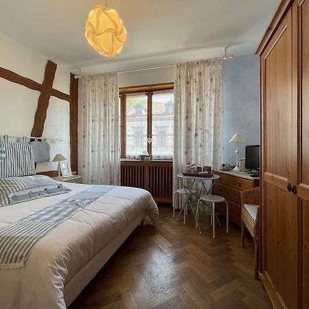 La Petite Chambre Bleue - Centre Historique-2 Pers-Non Accessible Au Personnes A Mobilite Reduite Kaysersberg-Vignoble Eksteriør billede